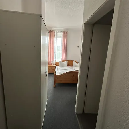 Zur Alten Schule 3* Barenstein
